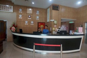 Lobby - MY Fame Hotel (Rasah)