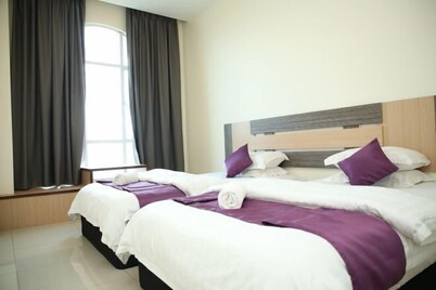 MY Fame Hotel