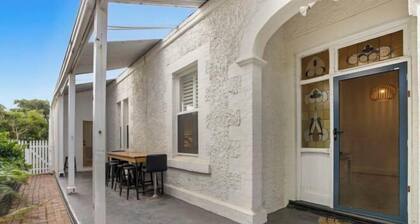 Wanderlust 3Br Cottage Grange Illuminate Adelaide 2024