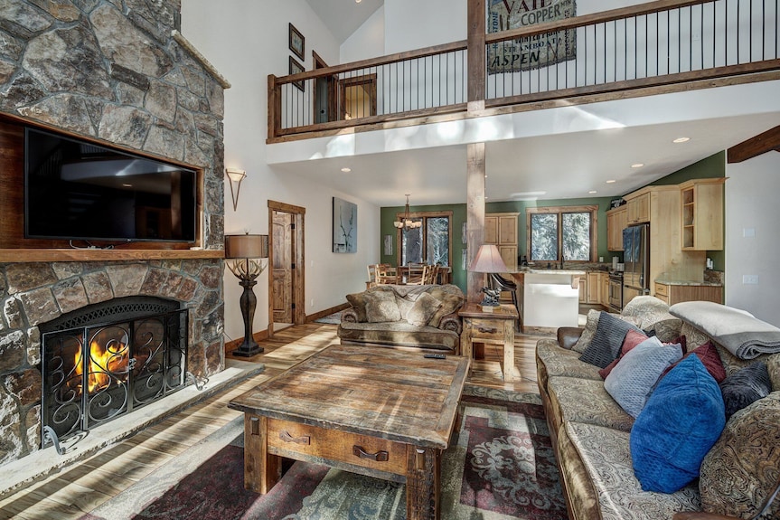 Red Mountain Lodge | Spacious 4br Retreat In Blue River With Stunning Mountain Views. - Colorado