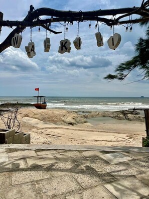 Front of property - Waikiki Lagi Beach Homestay & restaurant (La Gi)