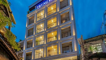 Bagian depan properti