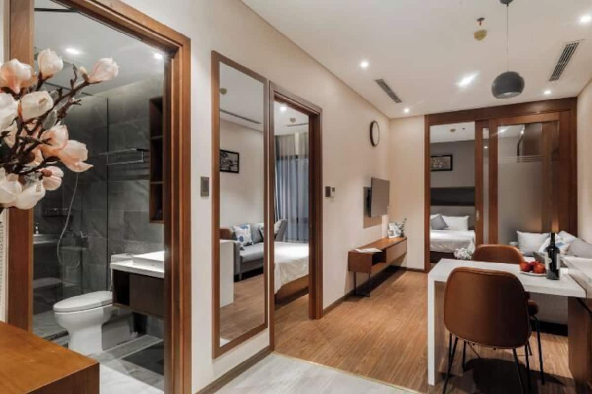 1 bilik tidur, bar mini, meja, ruang kerja komputer riba