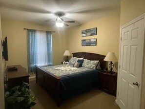 3 bedrooms, iron/ironing board, WiFi, bed sheets - Orlando Condo 6428: Your 5-Star Family Getaway (Orlando)