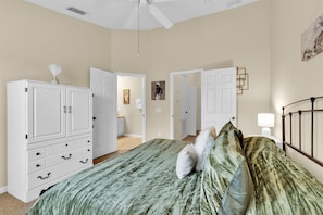 3 bedrooms, iron/ironing board, Internet, bed sheets - Private Pool & Club Access at Windsor Hills Resort, Orlando Townhome 6442 (Orlando)