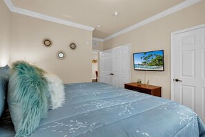 3 bedrooms, iron/ironing board, Internet, bed sheets