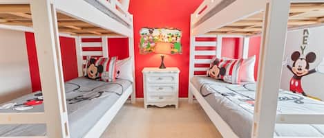 Two Twin/Twin Bunks Bedroom
Shared Bathroom
Mickey Theme