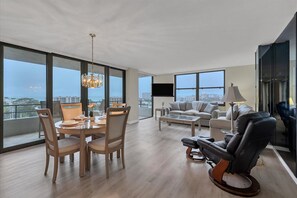 Living area - Stay at Sarasota County Villa 1005: Gulf Views & Resort Amenities (Sarasota County)