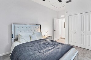 2 Schlafzimmer, Bügeleisen/Bügelbrett, Internetzugang, Bettwäsche