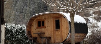 Apartment 'Loderhof Sternenhimmel' with Mountain View, Shared Garden and Wi-Fi