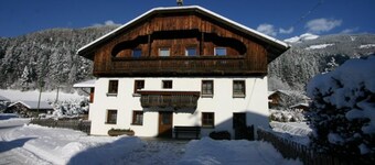 Apartment 'Loderhof  Sternenhimmel' with Mountain View, Shared Garden and Wi-Fi