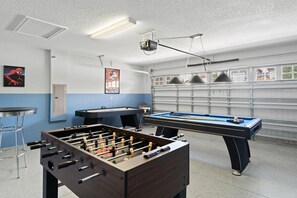 Spielezimmer