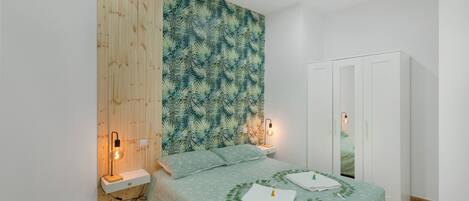 2 slaapkamers, een strijkplank/strijkijzer, gratis wifi, beddengoed