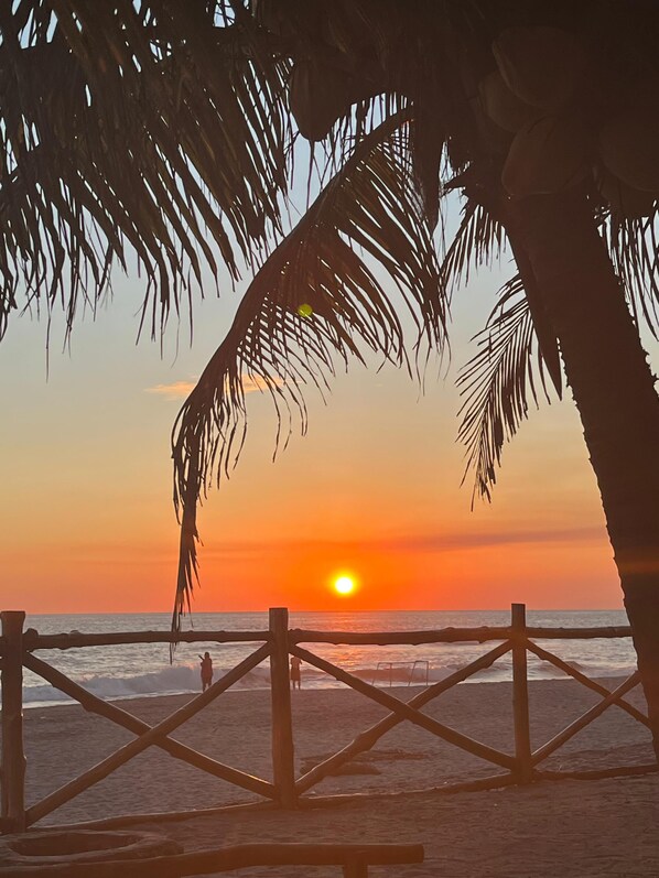 Liegestühle, Strandtücher