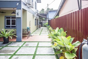 Premium House, 5 Bedrooms, Garden View | View from room