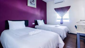 Premium House, 5 Bedrooms, Garden View | 5 bedrooms, free WiFi