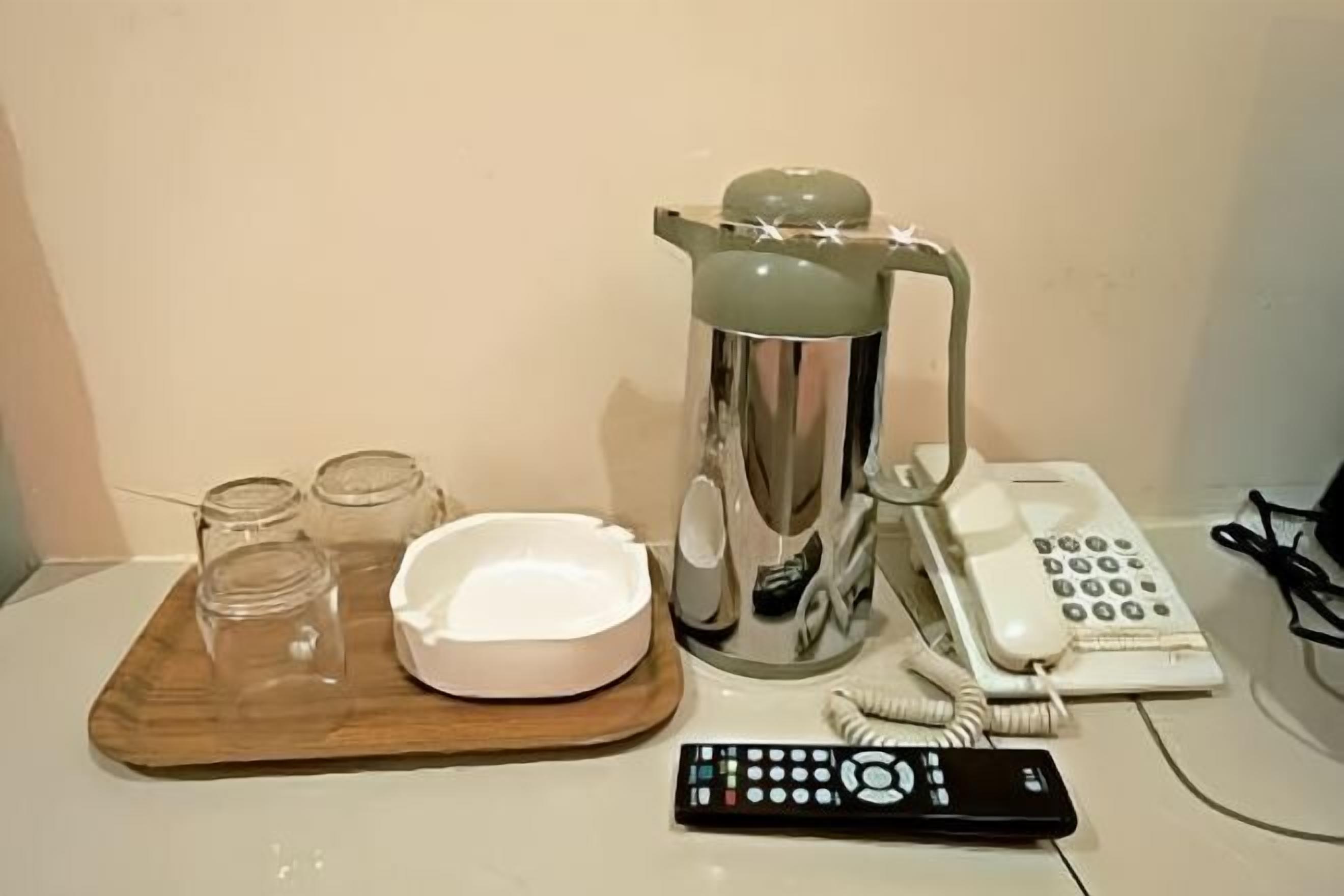 Kopi dan/atau pembancuh kopi