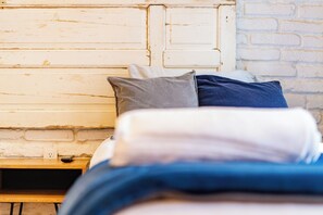 6 Schlafzimmer, Bügeleisen/Bügelbrett, WLAN, Bettwäsche