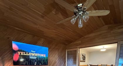 Boulder Lake Cottage