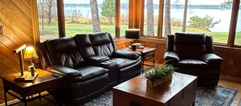 Boulder Lake Cottage