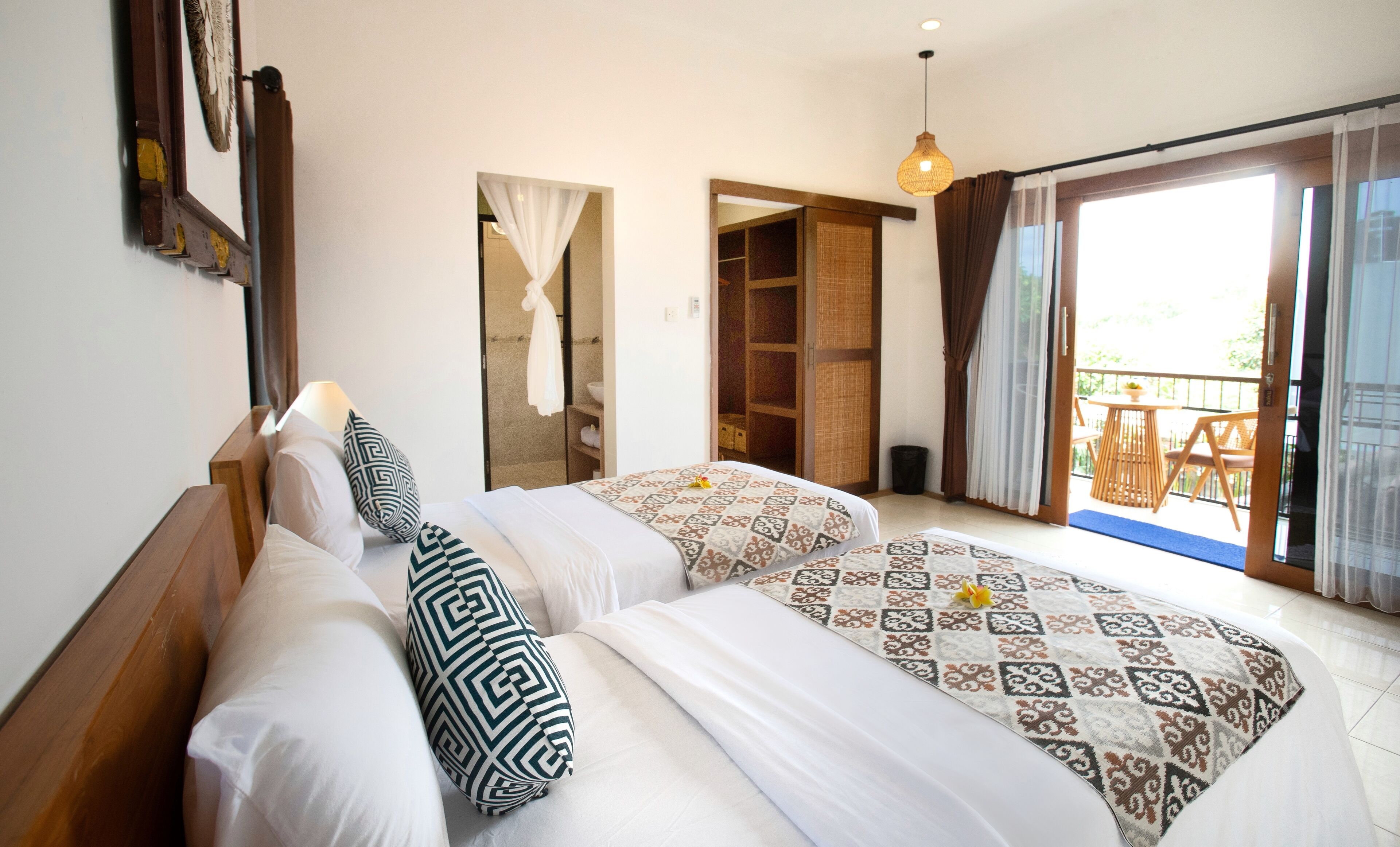 Phòng đôi hoặc 2 giường đơn Deluxe, 1 giường đôi hoặc 2 giường đơn, ban công, quang cảnh vườn | Két bảo mật tại phòng, bàn, khu vực làm việc phù hợp cho laptop 
