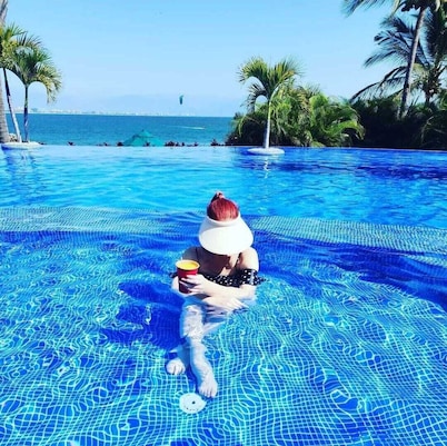 Welcome to your home in wonderful Punta Esmeralda! Ready to relax & have fun? 