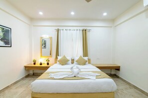 2 bedrooms, bed sheets