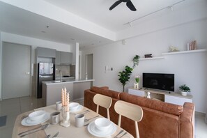 Family Suite, City View | Private kitchen | Fridge - Trion Suites KL By DSM (Kuala Lumpur)