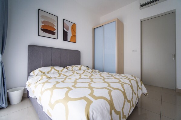 Comfort Suite | In-room safe, desk, laptop workspace, soundproofing - Trion Suites KL By DSM (Kuala Lumpur)