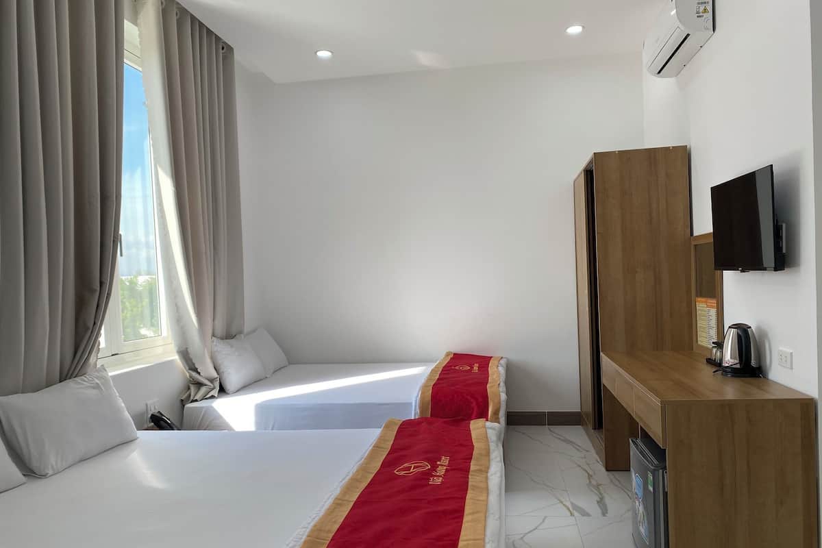 1 bedroom, desk, laptop workspace, free WiFi