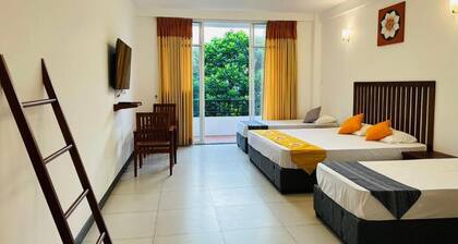 Kandy Hub Guest House