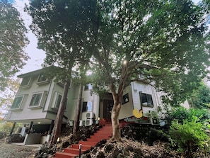 Ngoại thất