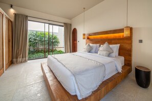 3 bedrooms, free WiFi, bed sheets - BOSSA NOVA (Kerobokan)