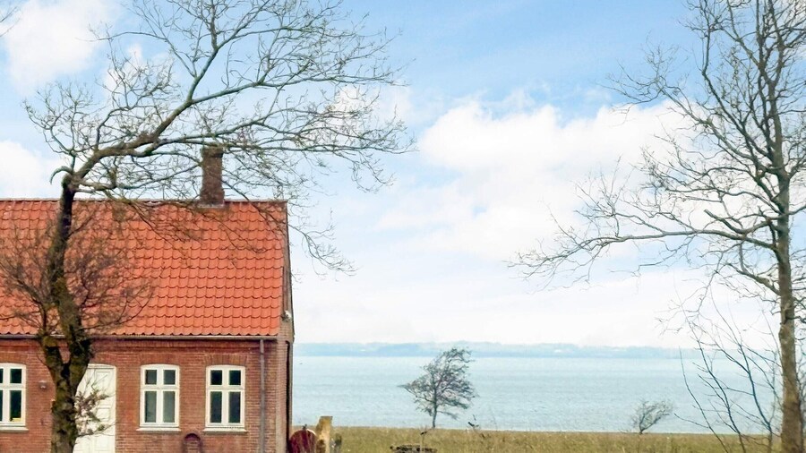 8 Person Holiday Home in Roslev