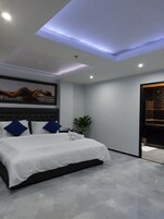 Elite Double Room, City View | In-room safe, laptop workspace, blackout drapes, iron/ironing board