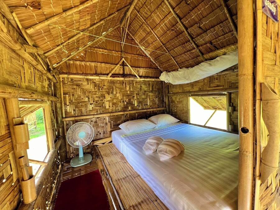 Basic Room, Patio, Sea View - Shared Bathroom | Vuodevaatteet