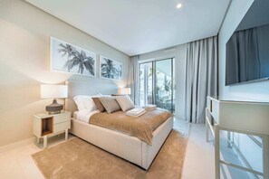 3 chambres, bureau, fer et planche à repasser, Wi-Fi