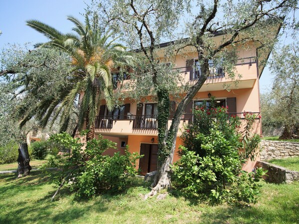 Classic Apartment, 1 Bedroom | Exterior - Residence al Parco in Malcesine Near Lake (Malcesine)