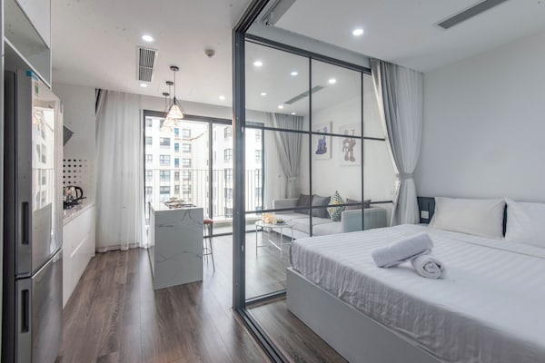 Coco Apartment Dcapital Luxury - Hanoi