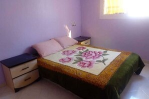 4 bedrooms, iron/ironing board, WiFi, bed sheets - DarRiad Alae Morocco: A real feel home emotion  (Azrou)