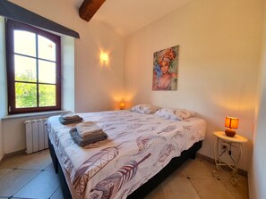 4 bedrooms, internet
