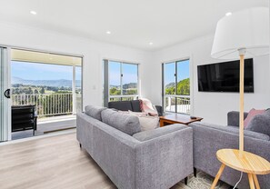 スマートテレビ、書庫