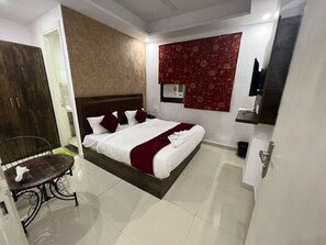 Chambre Double, vue ville | Bureau, chambres insonorisées, Wi-Fi gratuit