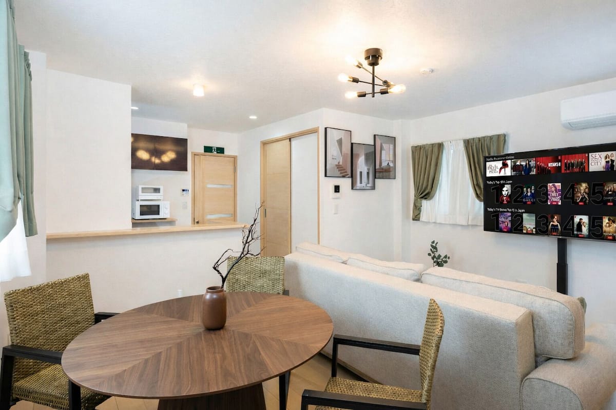 2 bedrooms, premium bedding, blackout curtains, iron/ironing board