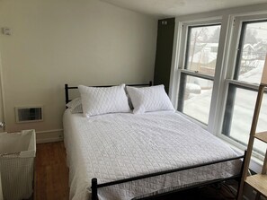 2 間睡房、熨斗/熨衫板、Wi-Fi、床單