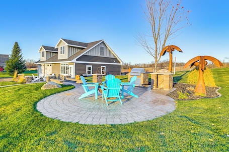 Outdoor dining. Lakefront Gem: Grills & Fire Pit in Dent