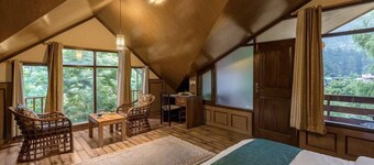 The Bear Creek Luxury 2BHK Villa at Mall Road Manali
