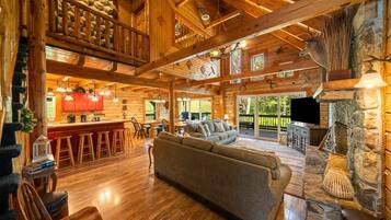 TV, fireplace, offices