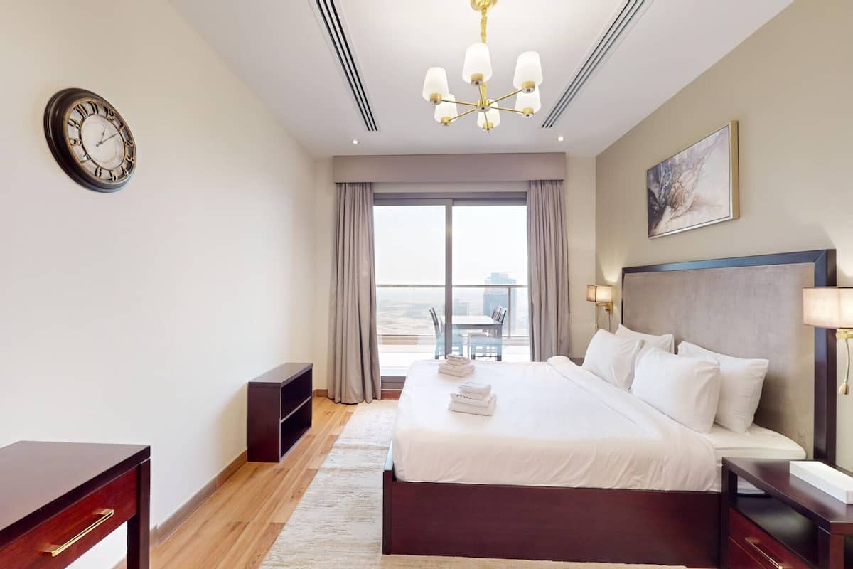 Apartment, 1 Bedroom, Pool Access | 5 bedrooms, iron/ironing board, free WiFi, bed sheets