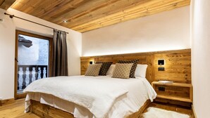 3 bedrooms, iron/ironing board, WiFi, bed sheets - Oasis of Alpine Comfort in Valtournenche: A Ski Week Just Steps from Everything (Paquier)
